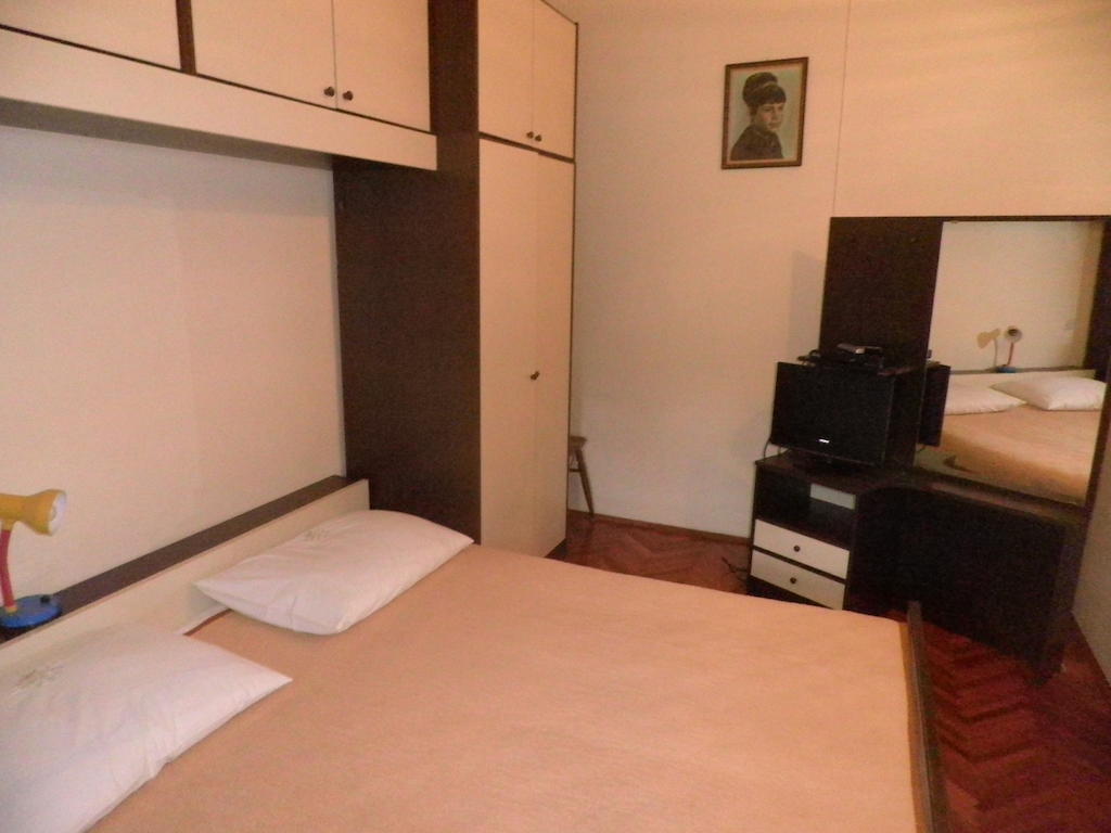 Apartments Holiday 룸바르다 외부 사진